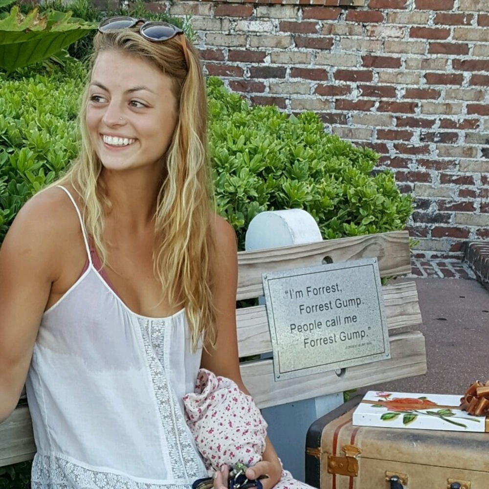 Meet your Posher, Steph